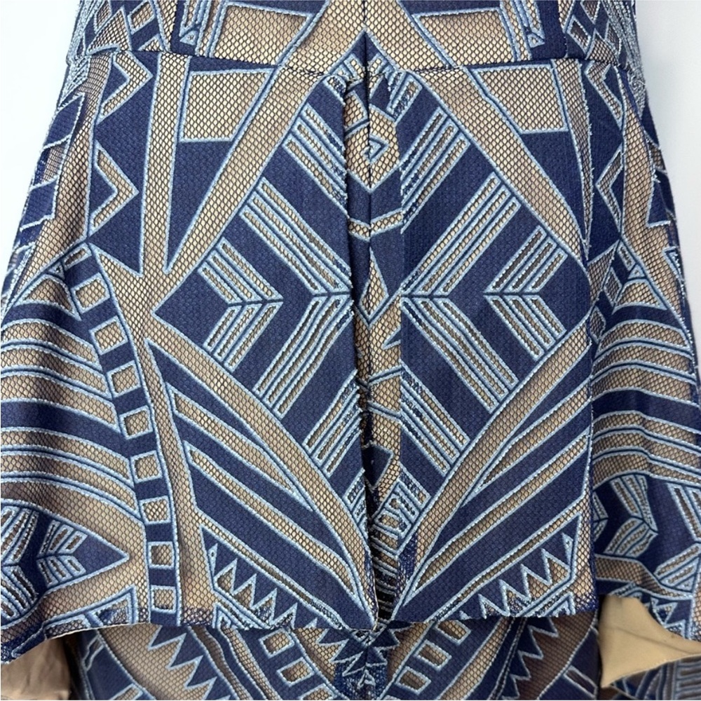 BCBGMaxAzria Abstract Dress - Picture 6 of 9